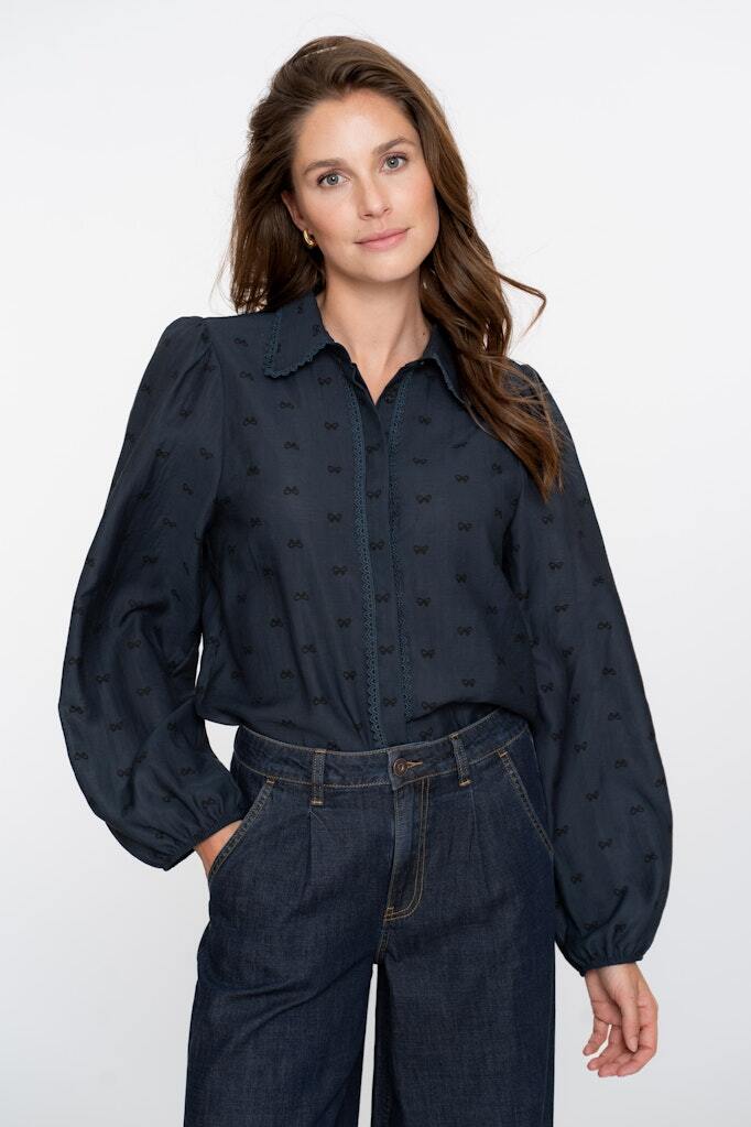 GEISHA BLOUSE LACE DETAILS NAVY