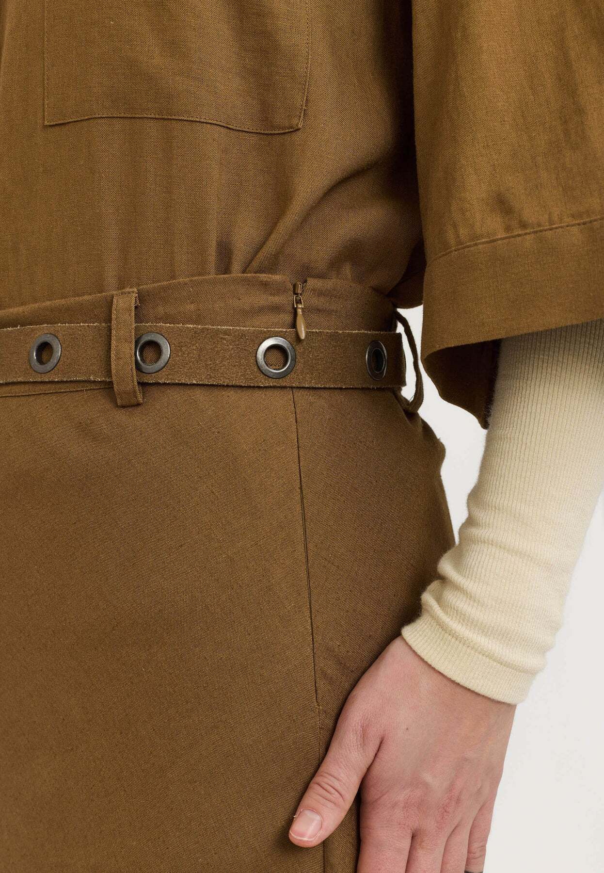 SOFT REBELS ROK YINDI SEPIA