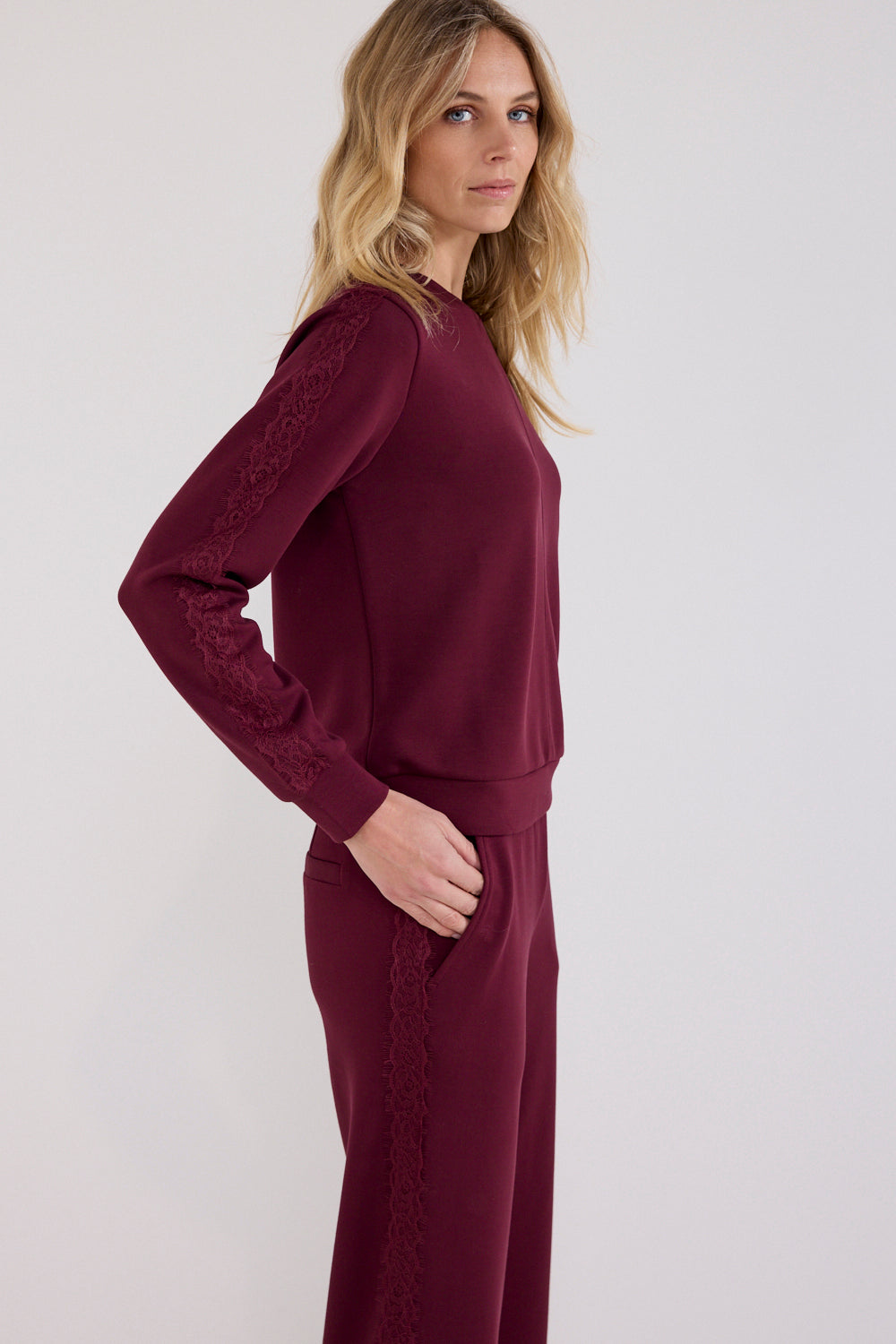 TRAMONTANA SWEATER LACE POMEGRANATE