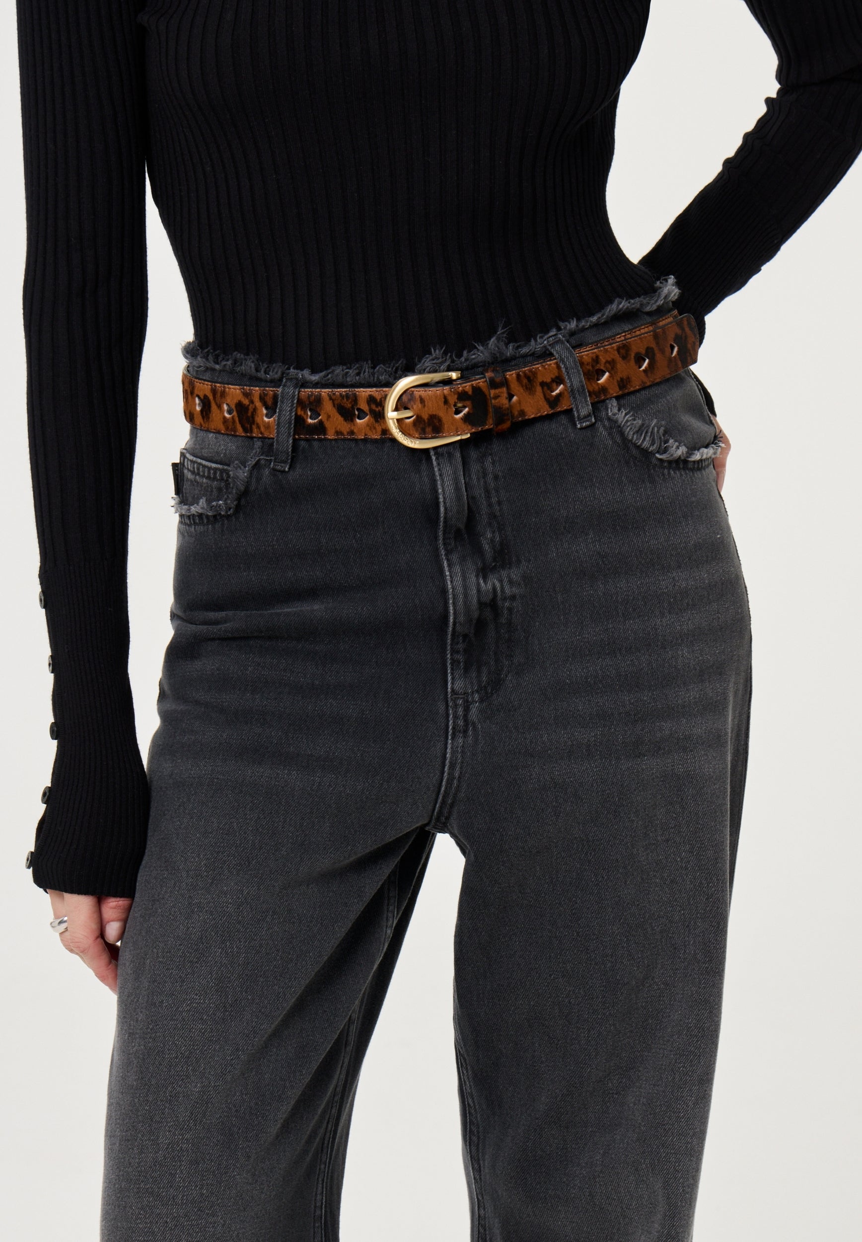 FABIENNE CHAPOT RIEM HAIRY BELT BURNT SUGAR/BLACK