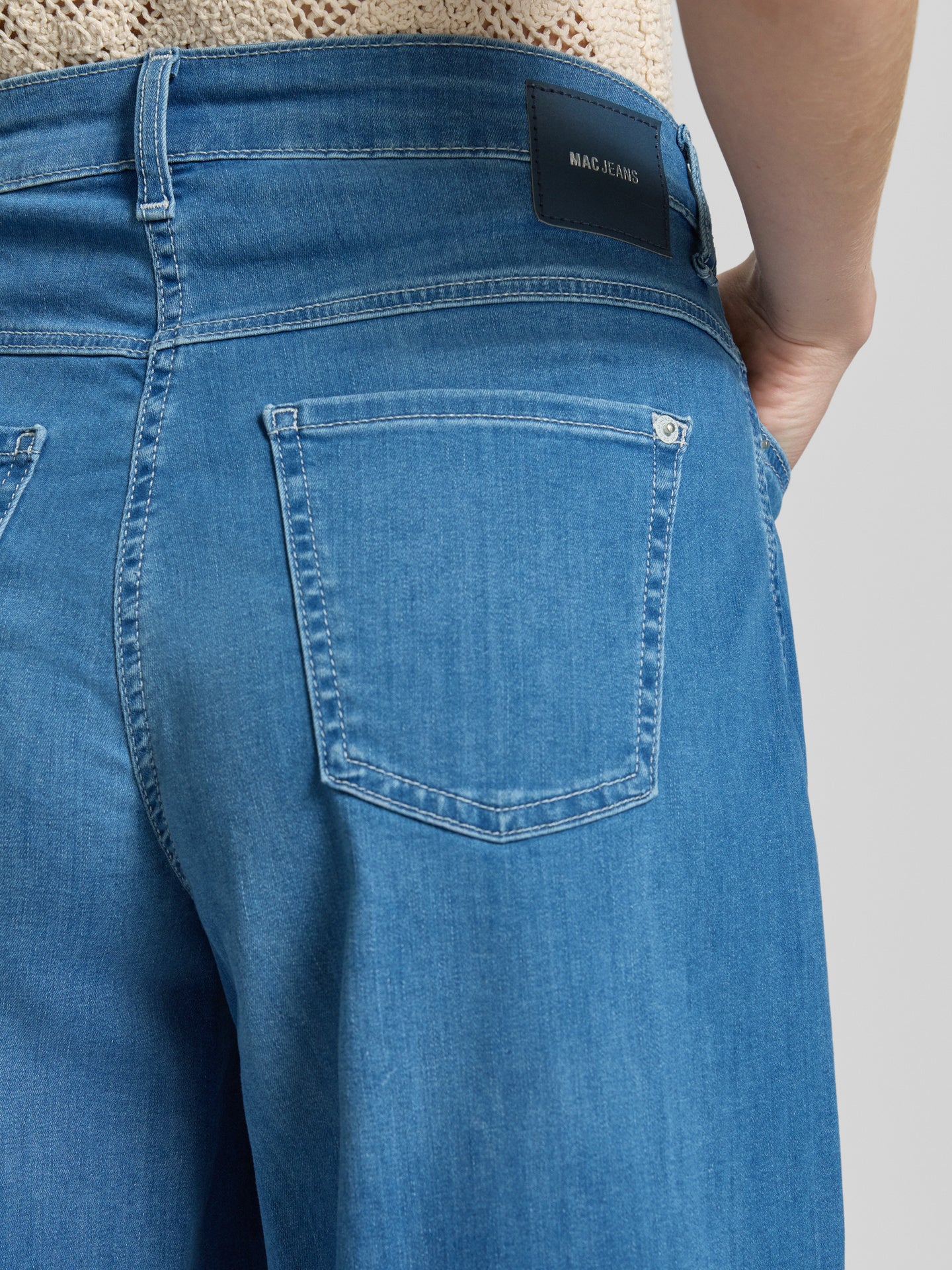 MAC JEANS DREAM WIDE BERMUDA SUMMER MID BLUE WASH