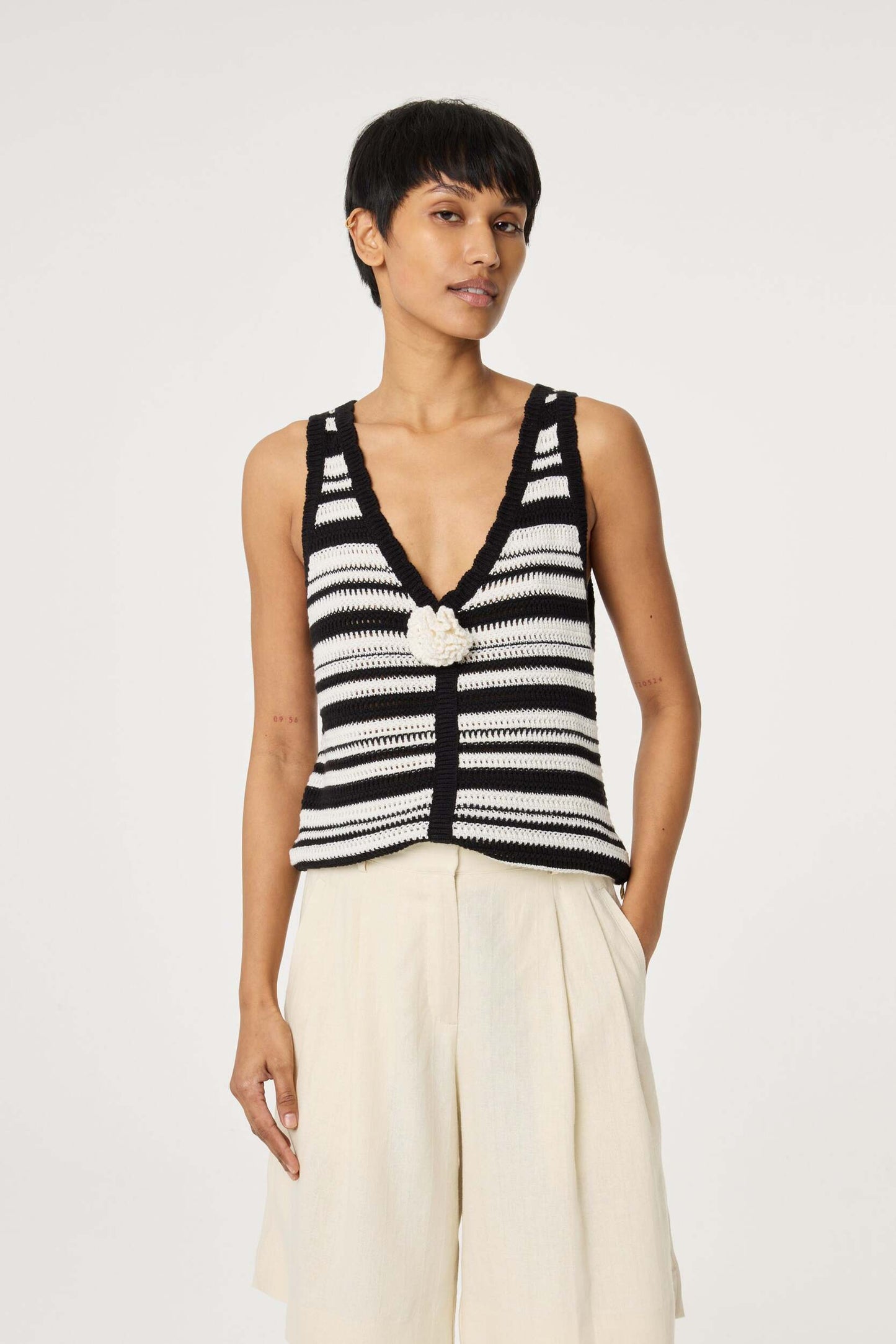 FABIENNE CHAPOT TOP PAULINA OFF-WHITE/BLACK