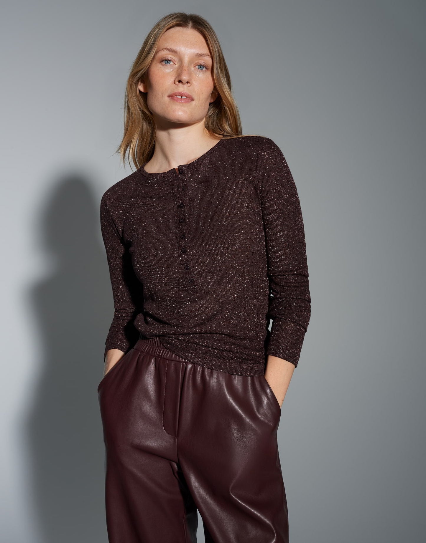 OPUS TOP SOSMICA DARK GRAPE