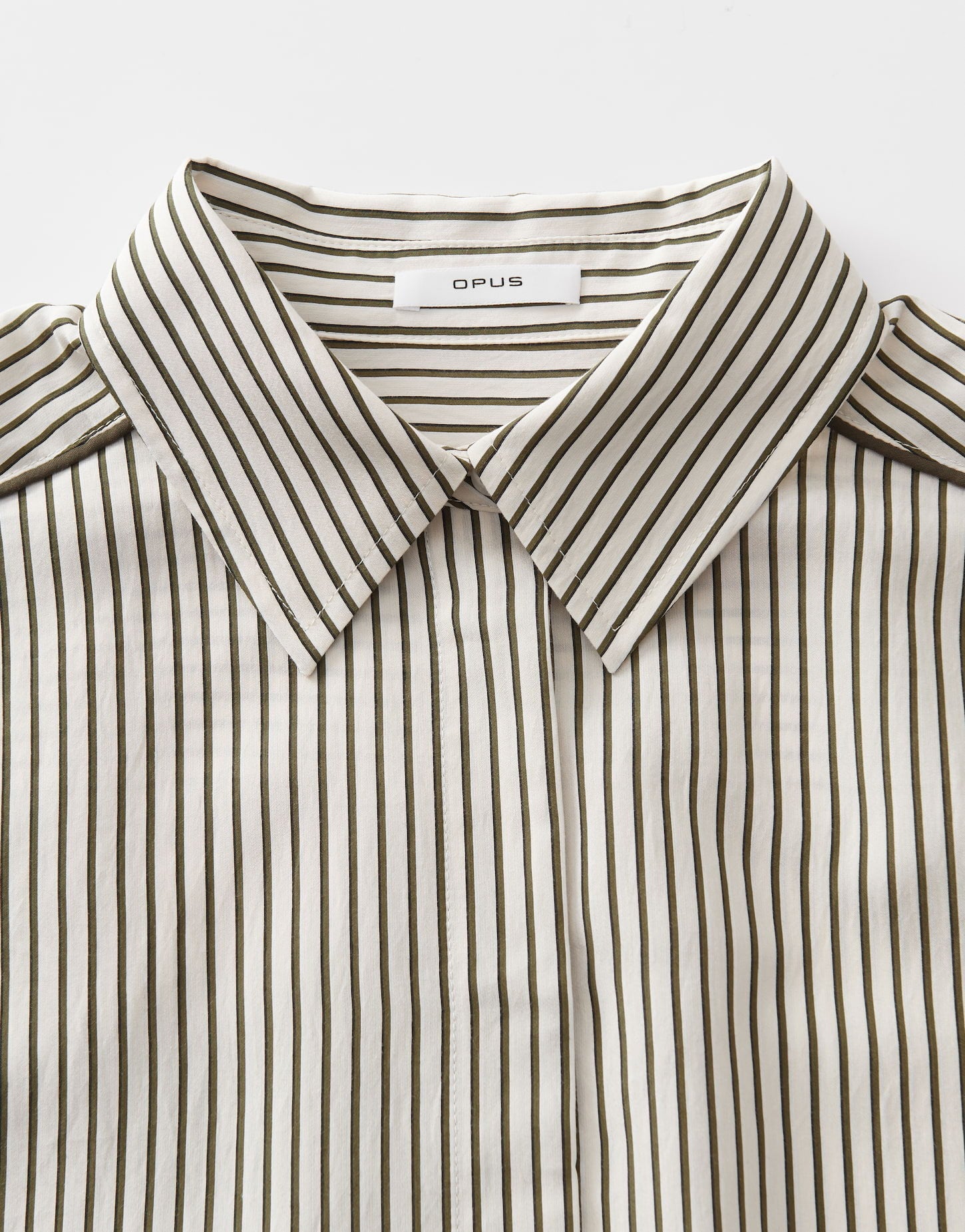 OPUS BLOUSE FAMELLA OLIVE LEAF