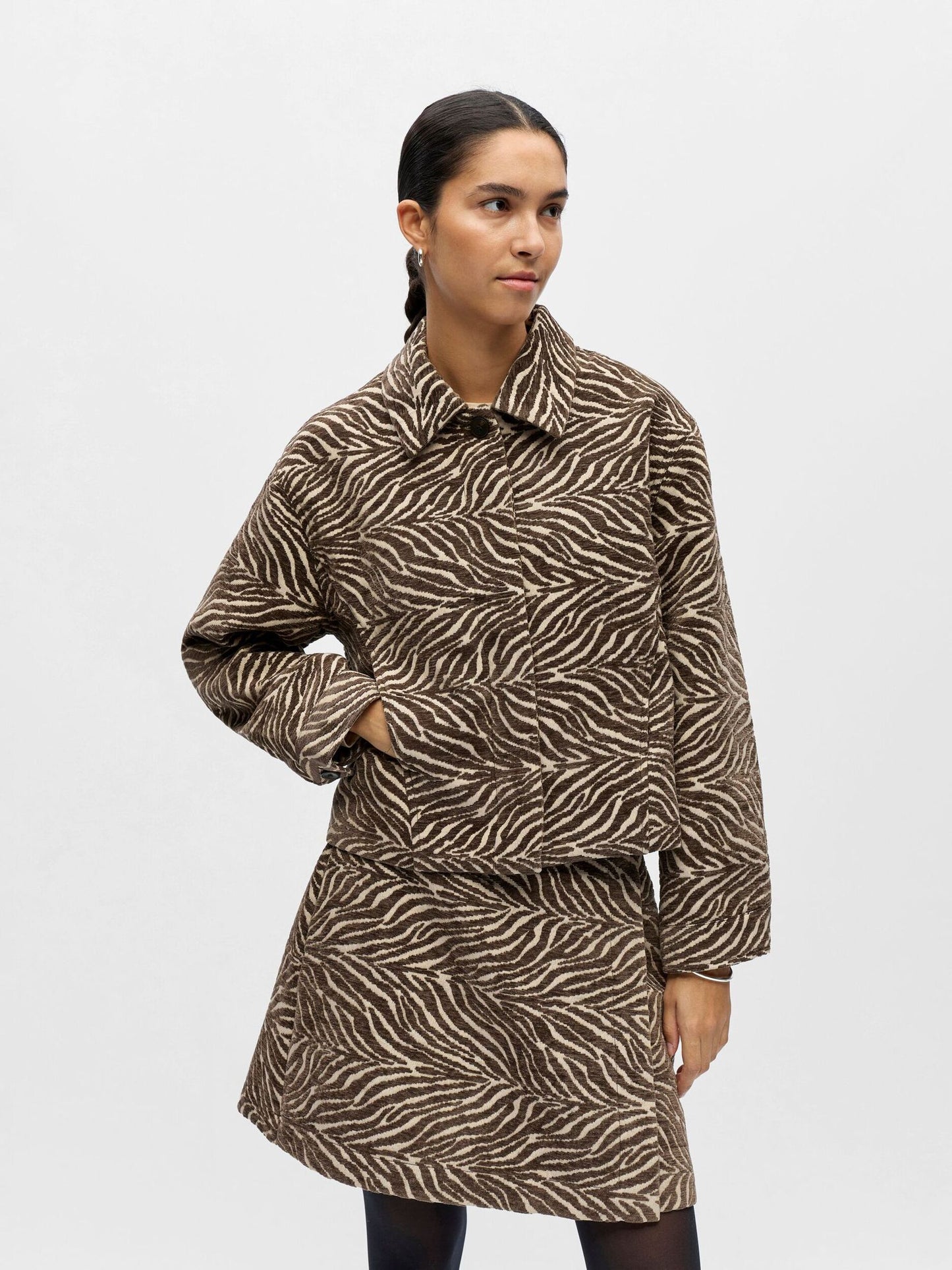 OBJECT JACKET THEA MOREL