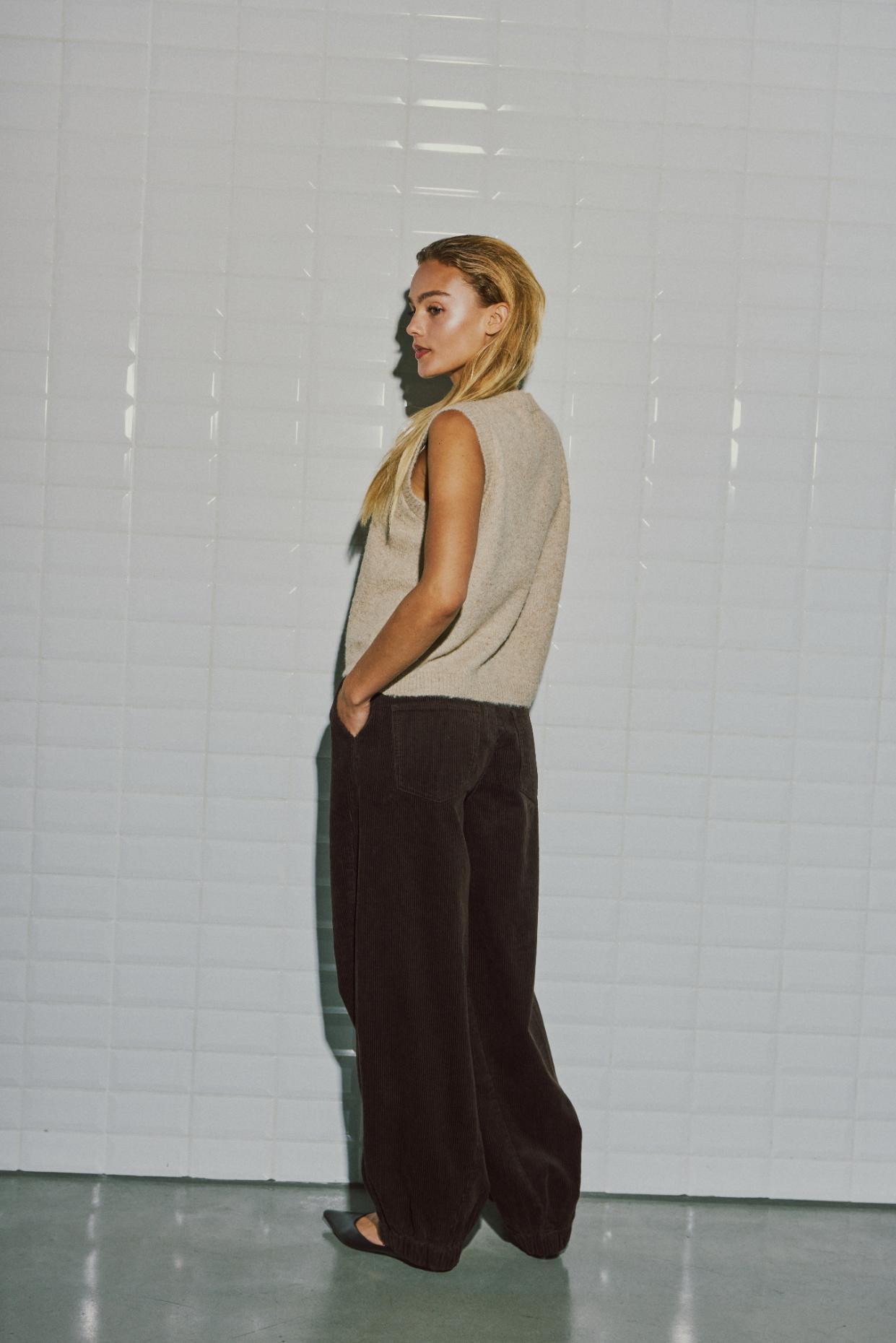 WITHBLACK BROEK BELINI CORD BARREL DARK BROWN