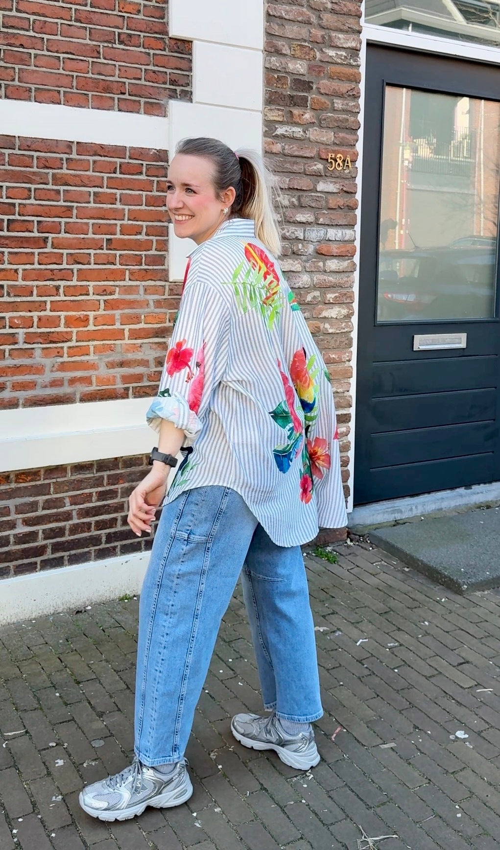 GEISHA BLOUSE STRIPES & BIRDS LIGHT BLUE/OFF-WHITE/PINK/GREEN