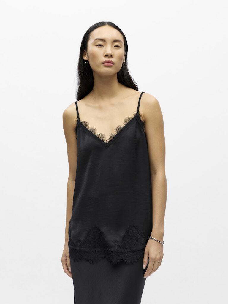 OBJECT TOP NALINE BLACK