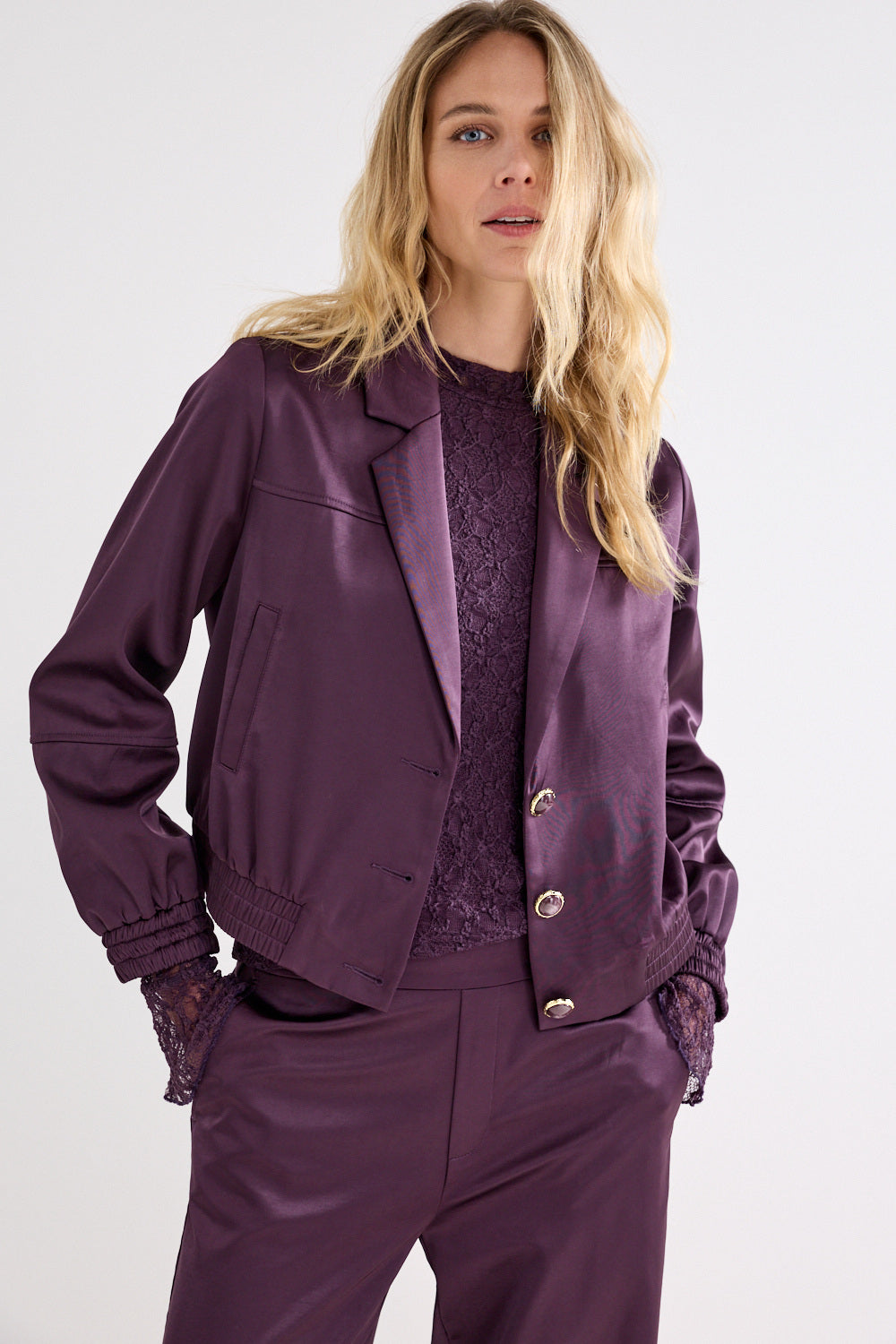 TRAMONTANA JACKET BONDED SATIN AUBERGINE NOIR