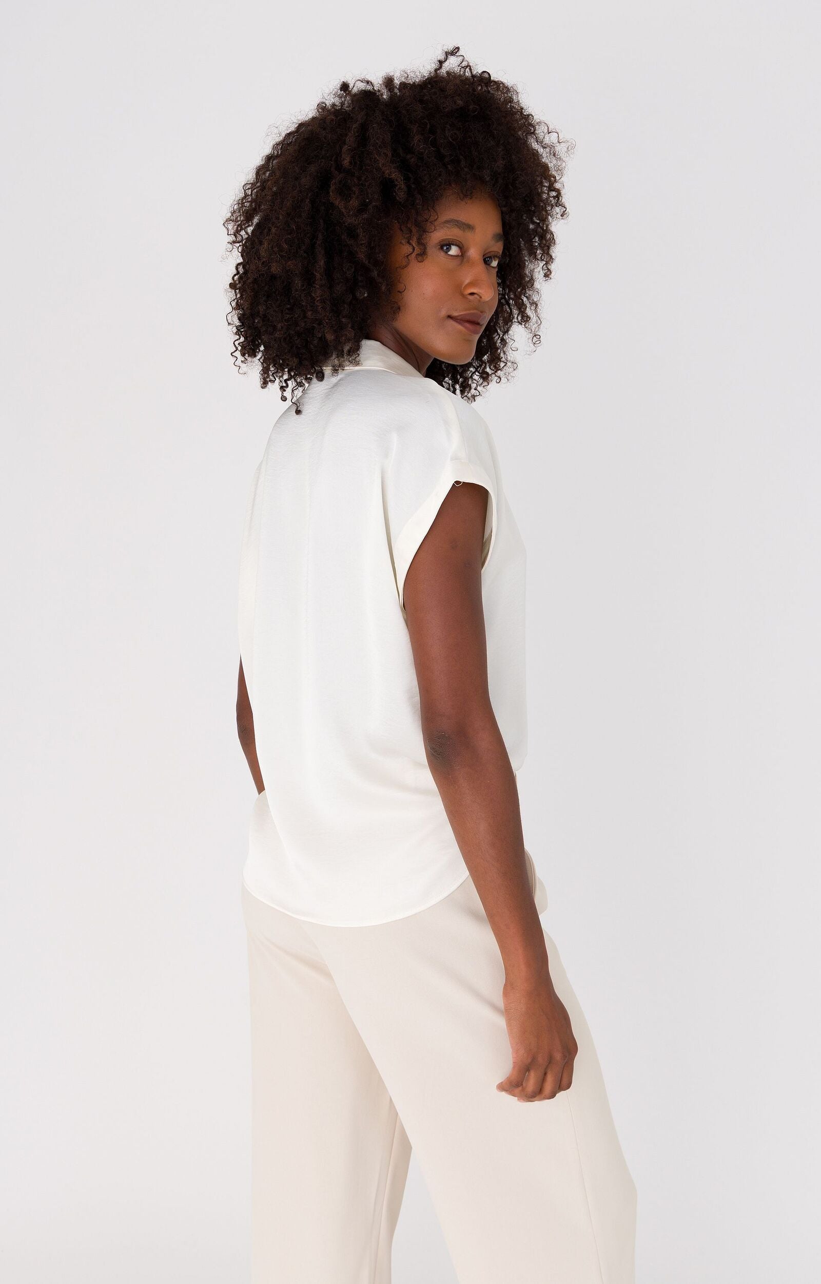 ANNA BLOUSE SATIJNLOOK OFF-WHITE