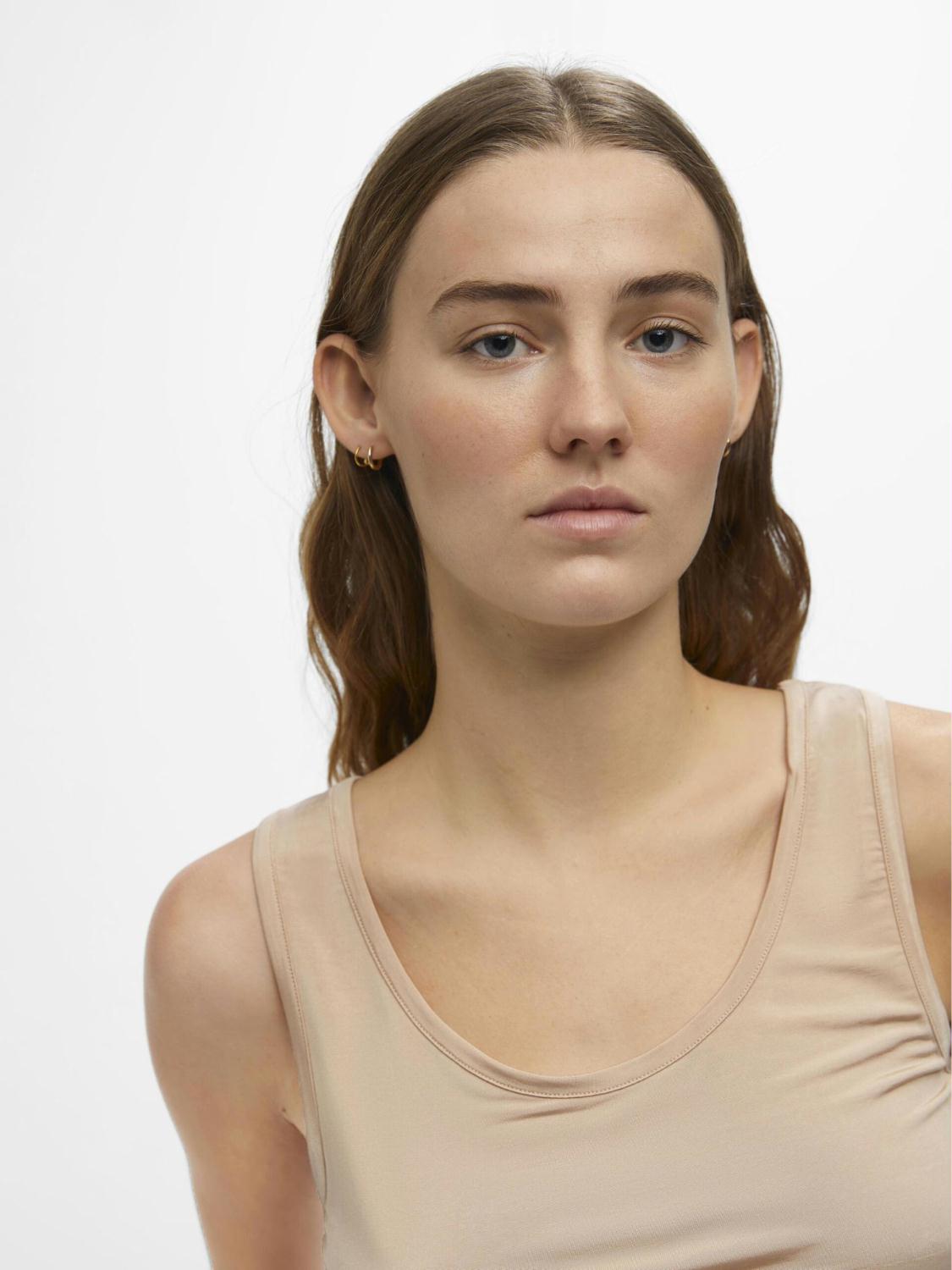 OBJECT TOP LEENA HUMUS