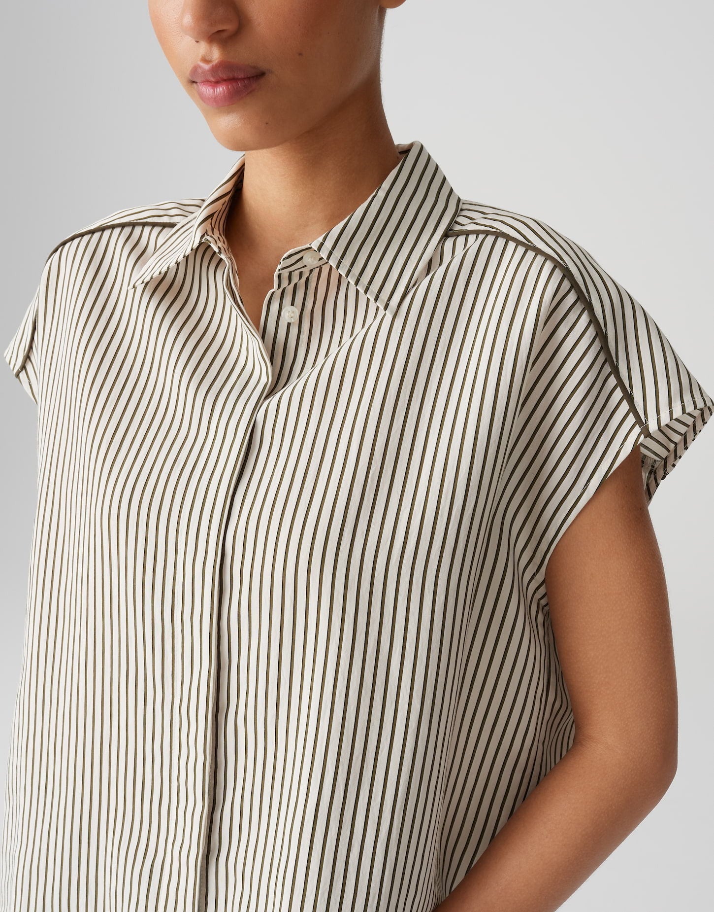 OPUS BLOUSE FAMELLA OLIVE LEAF