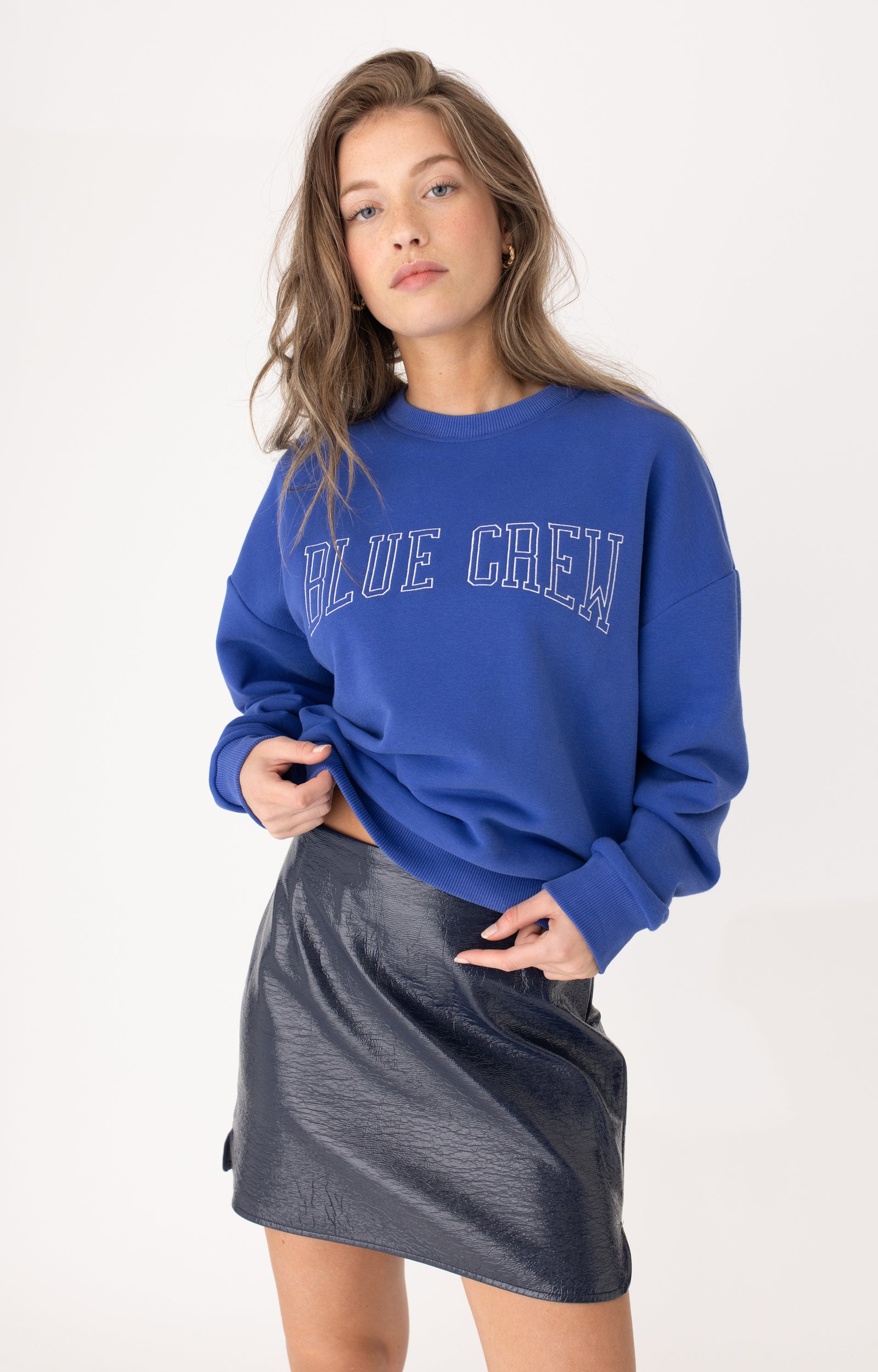 ANNA BLUE SWEATER BLUE CREW COBALT SOLID