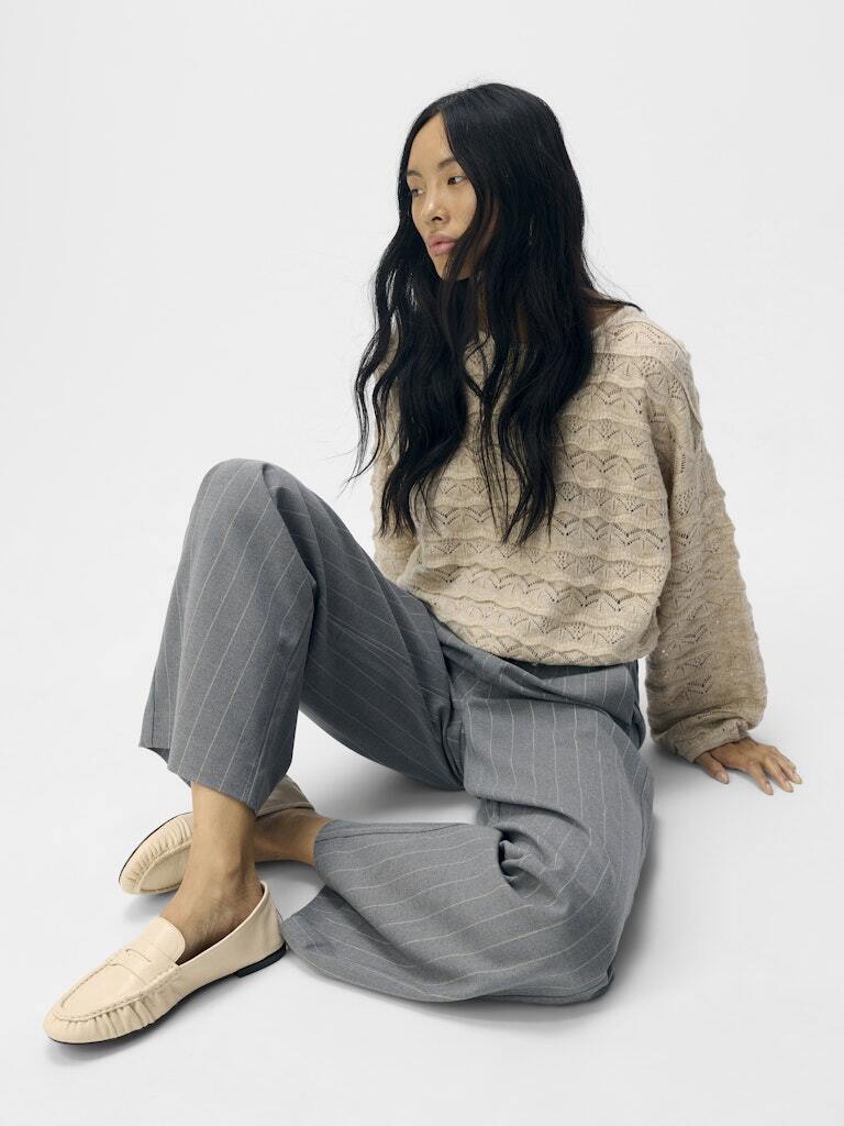 OBJECT BROEK LISA WIDE MEDIUM GREY MELANGE/HUMUS PINSTRIPE