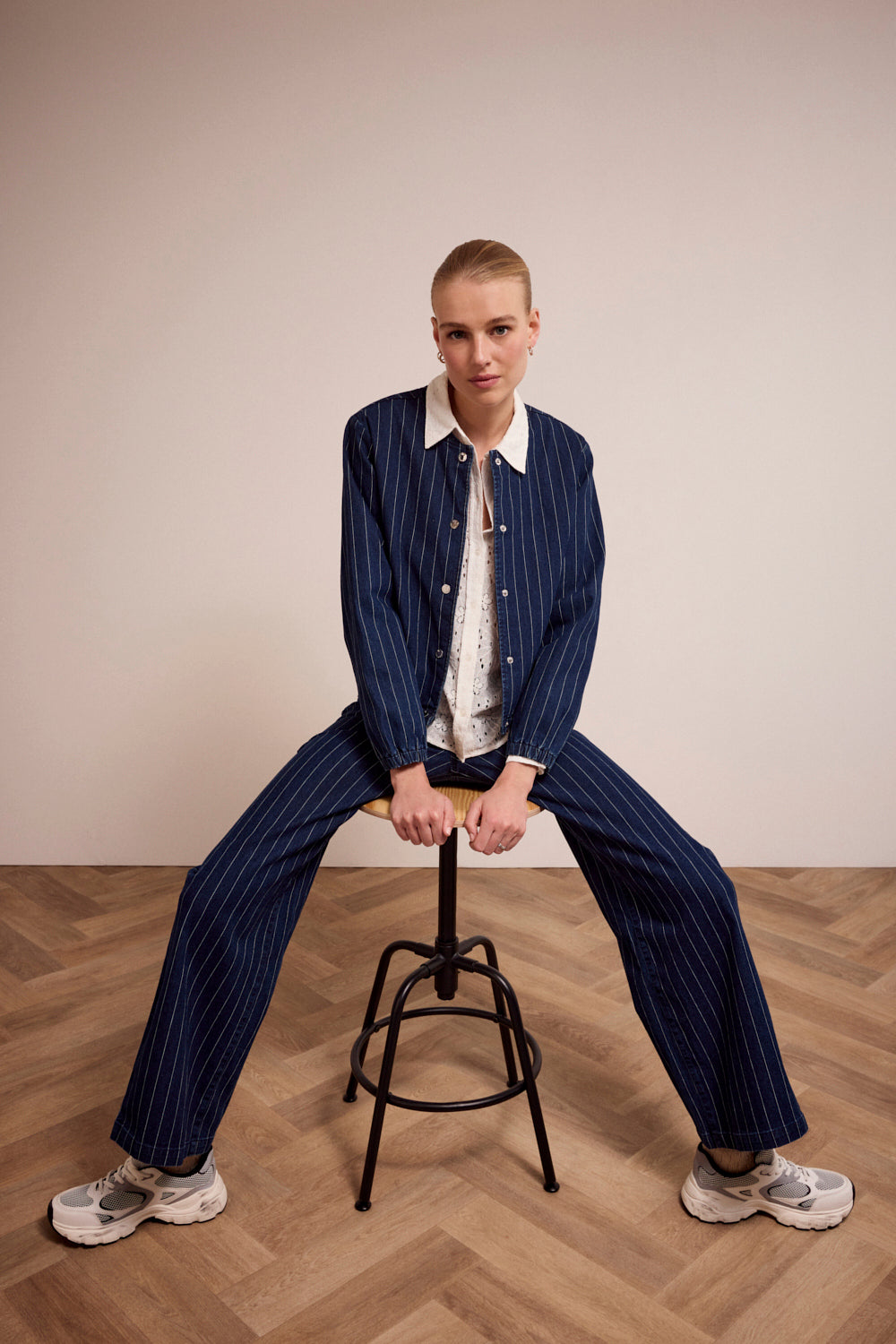 TRAMONTANA BROEK PINSTRIPE DARK BLUE DENIM